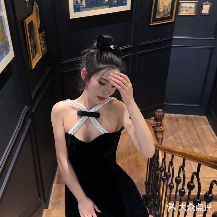 青岛超有氛围的中古咖啡店 复古味好浓▪️