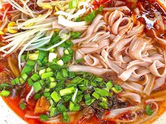 牛烂烀米干-啊墨江牛烂烀米线
