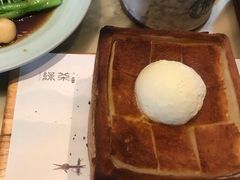 面包诱惑-绿茶餐厅(成都大悦城店)