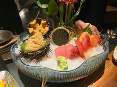 -蟹犇前•帝王蟹雪蟹(陆家嘴店)
