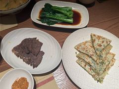 -荣家黄鱼面(前滩太古里店)