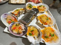 -围炉肉舍•炭烤活鳗•丹东海鲜烤肉(步行街店)