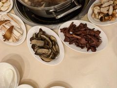 -太婆天府山珍酒楼(亚运村店)