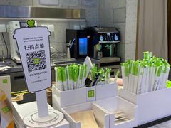 -奈雪的茶(亨特国际广场店)