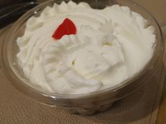 -红宝石·鲜奶小方·海派西点房(南丹店)