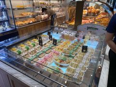 -罗森尼娜(德思勤店)