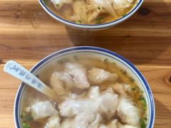 -两棵树馄饨店(渔梁住保小区店)