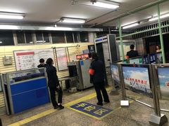-建国门(地铁站)