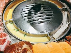 -哈哈碳都·牛肋条无限自助烤肉(台江万达店)