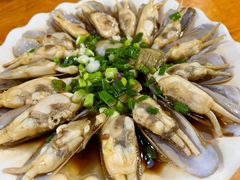 葱油蛏子-温州一家人美食(西木头市店)