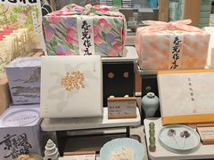-阮大兴糕团(滨江宝龙店)
