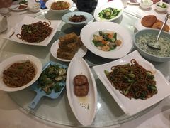 -老上海弄堂菜馆(恒基名人购物中心店)