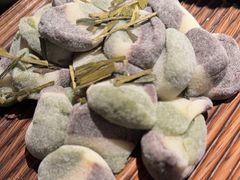 -三出山火锅(南京万象天地店)