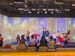 -小鸡哆哆故事屋·儿童乐园(嘉里城店)