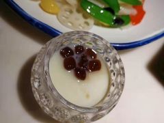 -韵秋荷(宝山龙湖天街店)