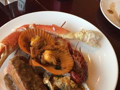 -荣誉国际酒店-云顶旋转餐厅