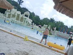 -太阳岛沙滩泳场水上乐园