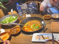 -贵厨酸汤牛肉(小十字店)