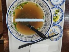 -陇兴楼兰州拉面(西安咸阳国际机场店)