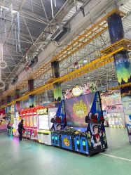 -爱丽丝奇幻乐园