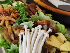 -云琴家·白族石板烧·菌锅(三十九年姐妹传承店)