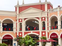 -佛罗伦萨小镇广佛名品奥特莱斯(疏港路店)