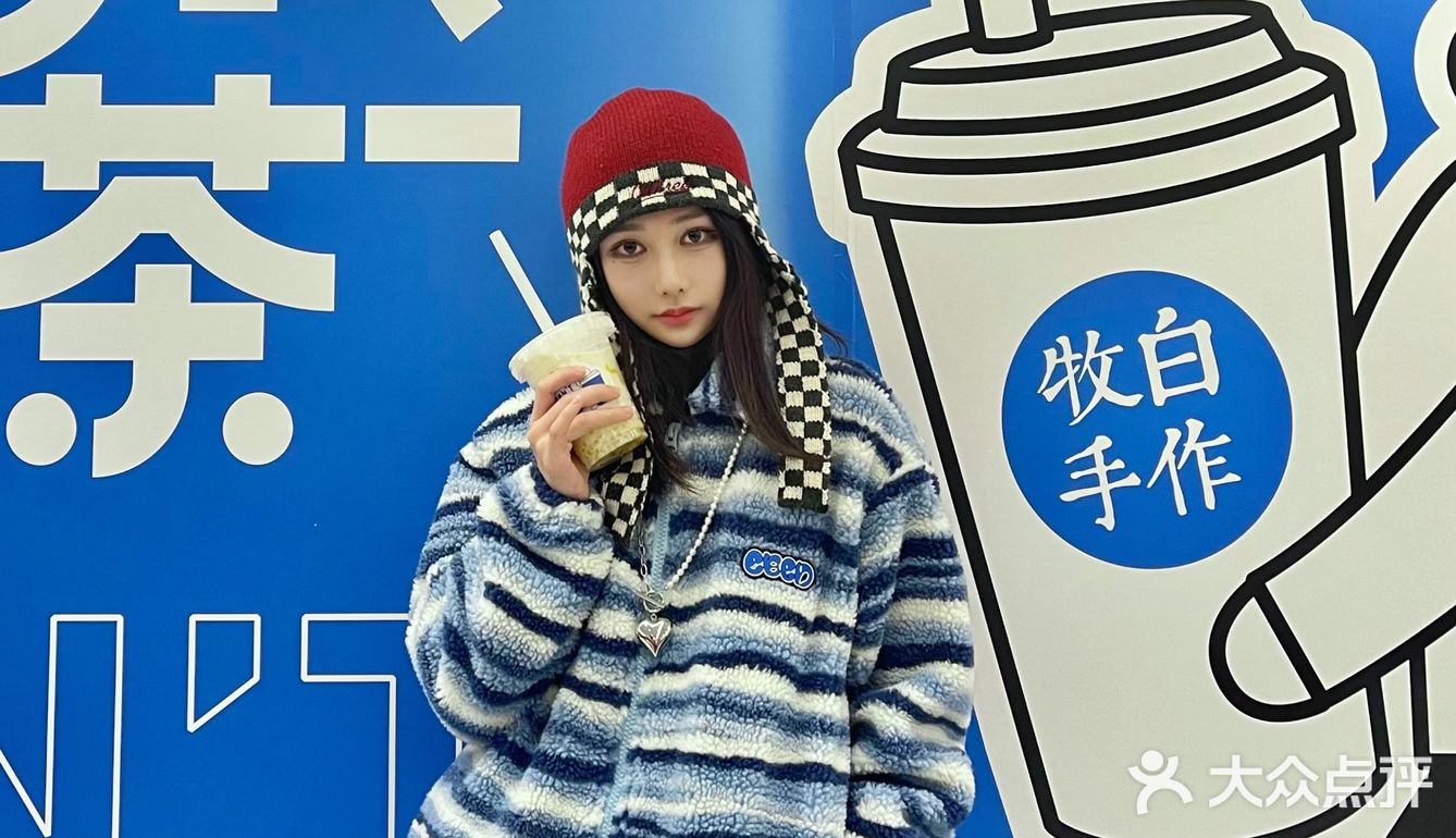 双蛋打卡银泰百货新宠🥤