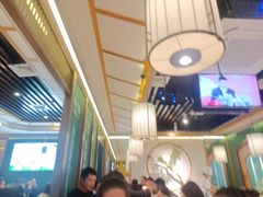 等位区-费大厨辣椒炒肉(万家丽一店)