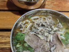 -杜袁氏贵州农家羊肉粉(爱融荟城店)