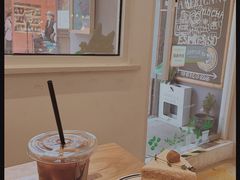 -红小姐咖啡馆(西津渡店)