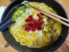 -三千粉牛肉米粉(来客茂店)