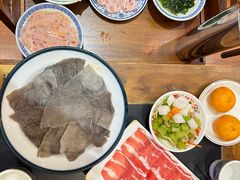 -沸炉重庆老火锅(军事博物馆店)