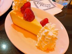 鲜草莓芝士蛋糕-The Cheesecake Factory 芝乐坊餐厅(王府中環店)