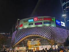 -宝龙城(杭州滨江店)