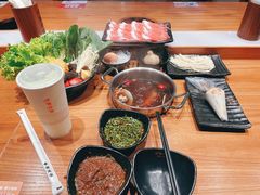 -呷哺呷哺(万达新世界店)