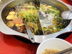 -官亭路小吃一条巷
