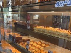 面包甜点陈列柜-酥侯糕点(广东路店)