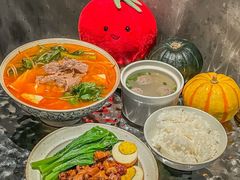 -粉八·云南米线·建水烧烤(常熟路店)