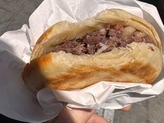 -闫家驴肉老店(华电一校店)