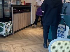 -必胜客(WOW中央公园店)