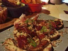 酸面包配5J火腿烤鹅肝-Cooking Man(中懋天地店)