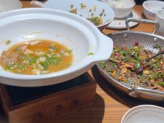 -吃饭皇帝大土家民族菜(荟聚店)