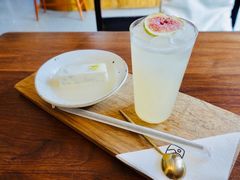 白桃雪梨米酿-知亘茶食