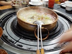 -阿山卓·野生菌火锅·纳西火塘烤肉