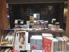 -百新书局(尚悦湾店)