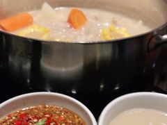 澳门鸡脚猪骨煲（小）-官也街澳门火锅(新源里店)