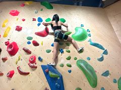 -ROCKPLUS攀岩馆(环宇城店)