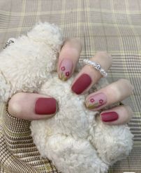 -初心纹眉洗眉·美睫专业店