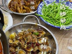 -江城燕子大排档(江汉路步行街店)