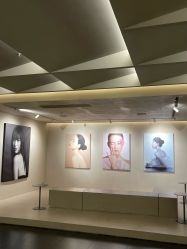 -绝对人气写真艺术中心